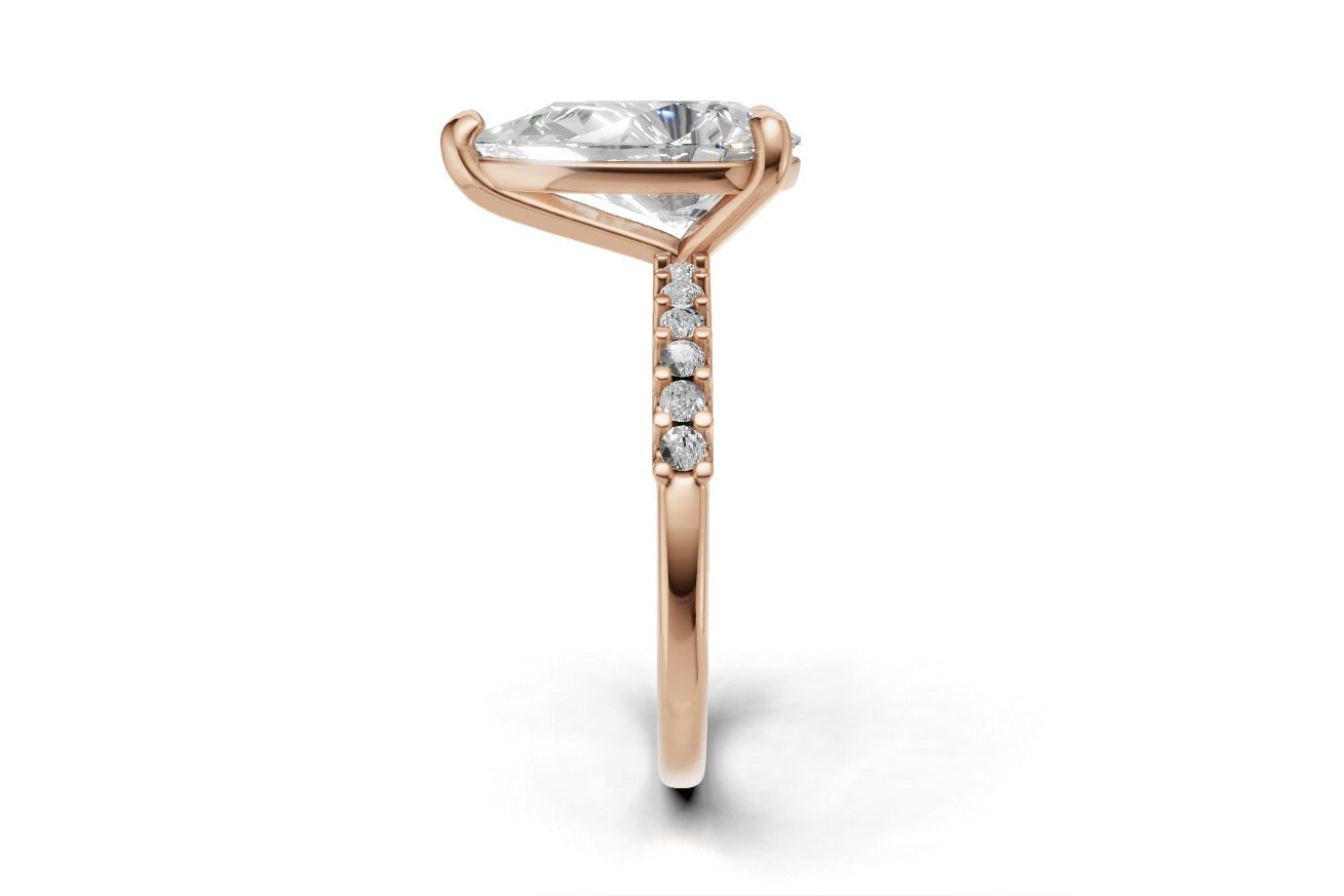 Pear Cut Diamond Engagement Ring with Shoulder Diamonds