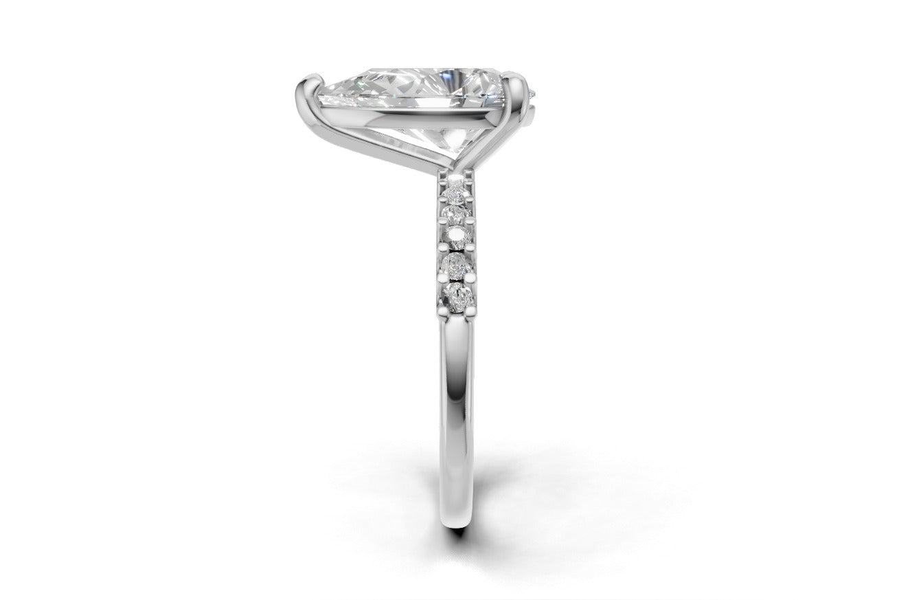 Pear Cut Diamond Engagement Ring with Shoulder Diamonds